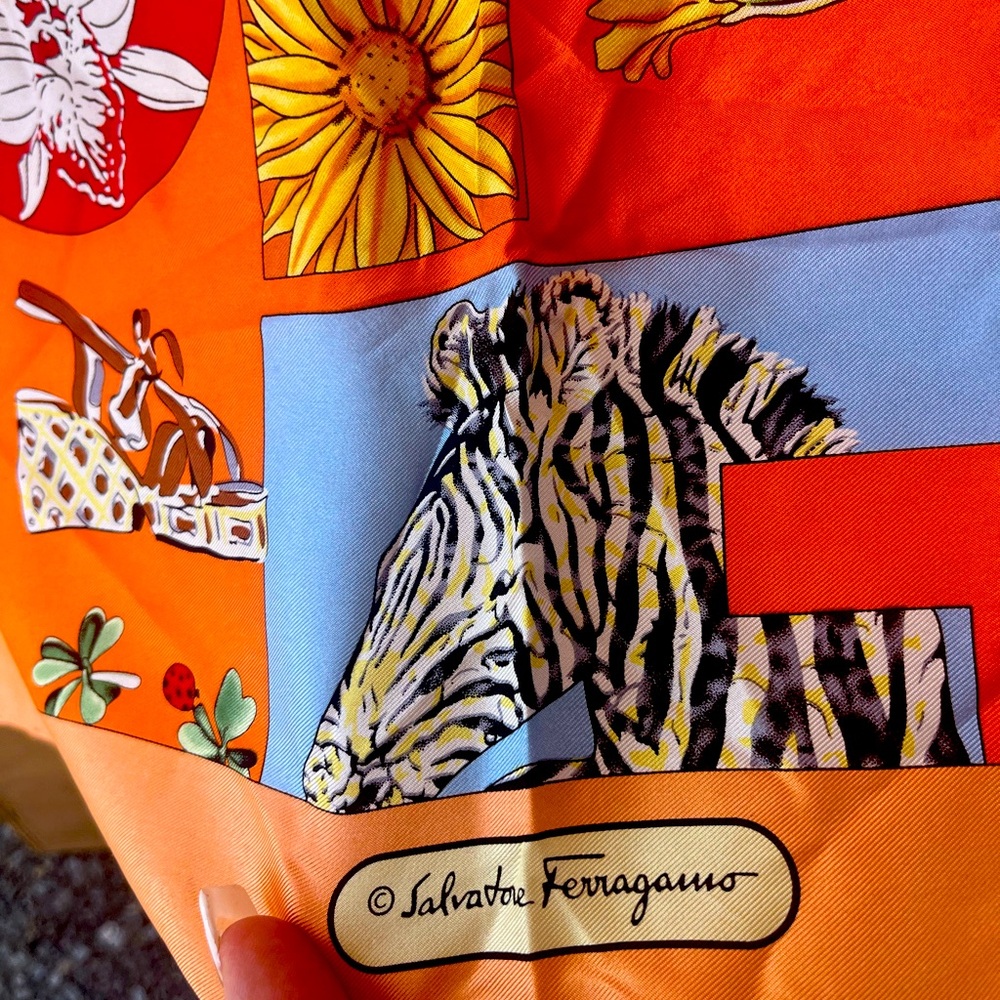 Salvatore Ferragamo Silk NEW